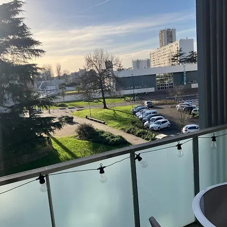 T2 Cosy Terrasse 13m2 Parking Gratuit * Bordeaux