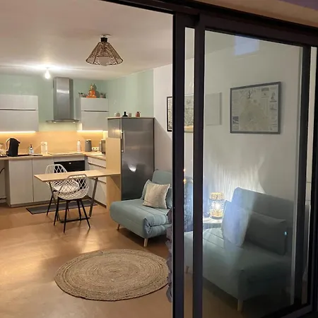 T2 Cosy Terrasse 13m2 Parking Gratuit Apartment *