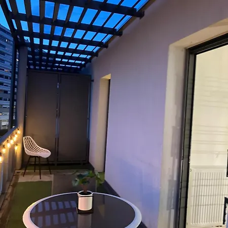 T2 Cosy Terrasse 13m2 Parking Gratuit Apartment