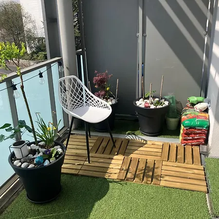 Apartment T2 Cosy Terrasse 13m2 Parking Gratuit Bordeaux